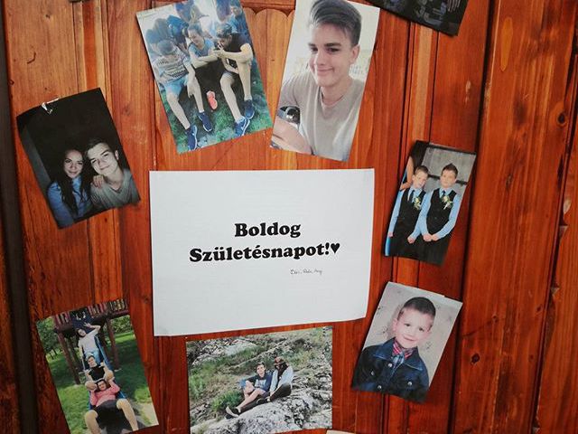 Szülinapi szekrénydekor a gimi második emeletén #ajrg #gimiblog #szekrény #szülinap #születésnap #bsz #hbty @cserto_krisz