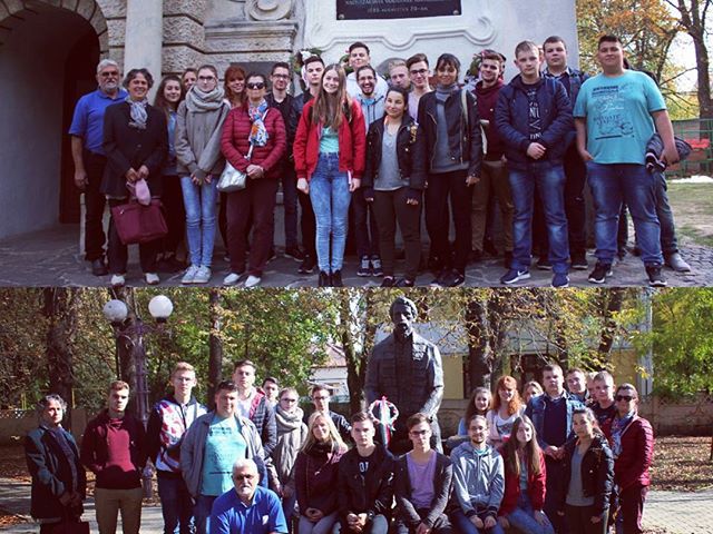 Gimis diákok Nagyszalontán az Arany János Társaság által szervezett kiránduláson tegnap #ajrg #gimiblog #kirándulás #nagyszalonta #arany200 #aranyjános