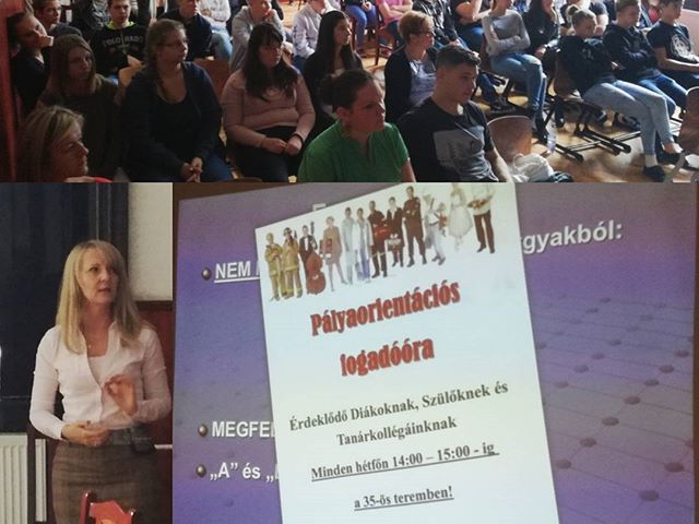 Pályaorientációs nap a gimnáziumban: Gabi néni a pontszámítással kapcsolatban tart előadást a tizedik évfolyamosoknak az ének teremben #ajrg #gimiblog #előadás #pályaorientáció