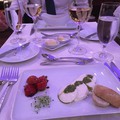 Hogyan egyél 3 fogást a Hiltonban a clubszendvicsük áráért?