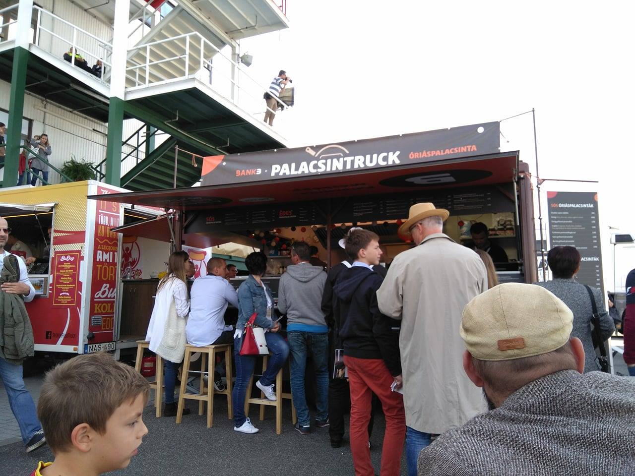 palatruck.jpg