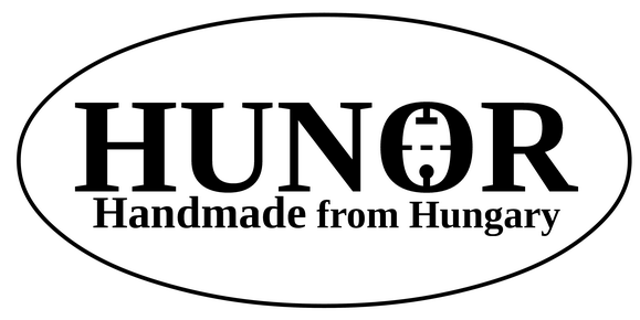 hunor_logo_mono_10.png