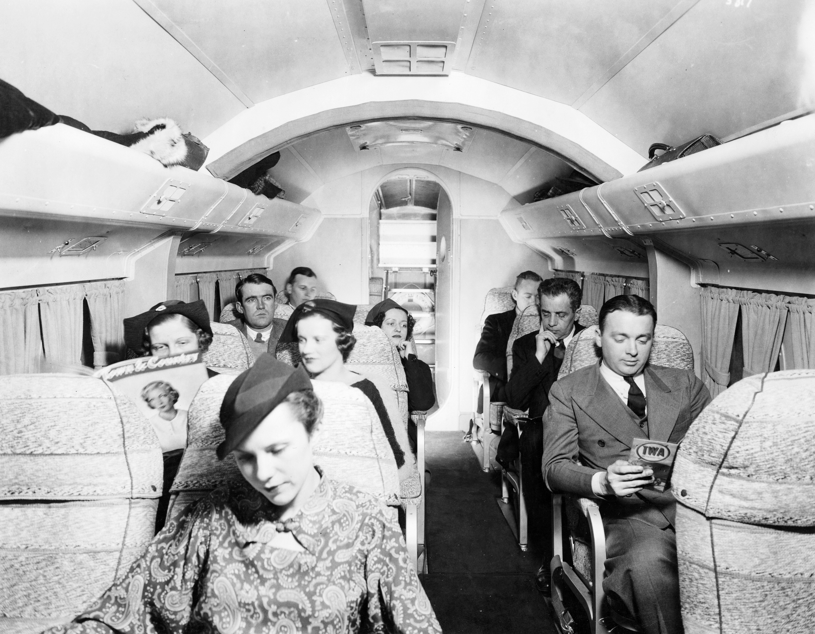 interior_view_of_a_pan_am_sikorsky_s-43a_baby_clipper.jpg