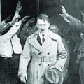Szabaduljunk meg Hitler kísértetétől!