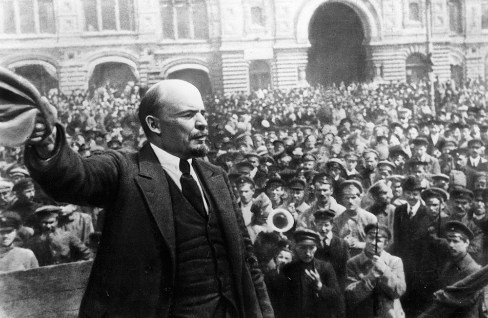 Lenin él, Lenin élni fog…