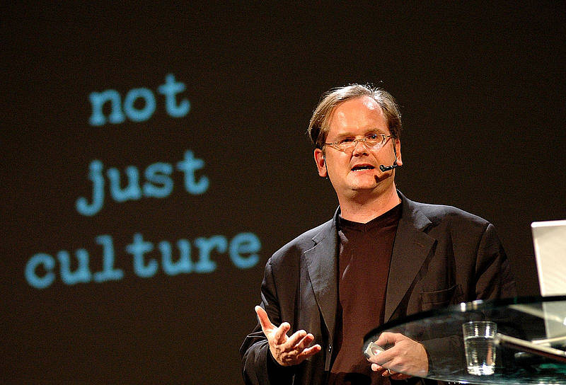 lessig.jpg