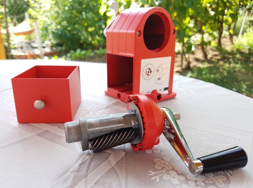 cda-sharpener-07-500.jpg