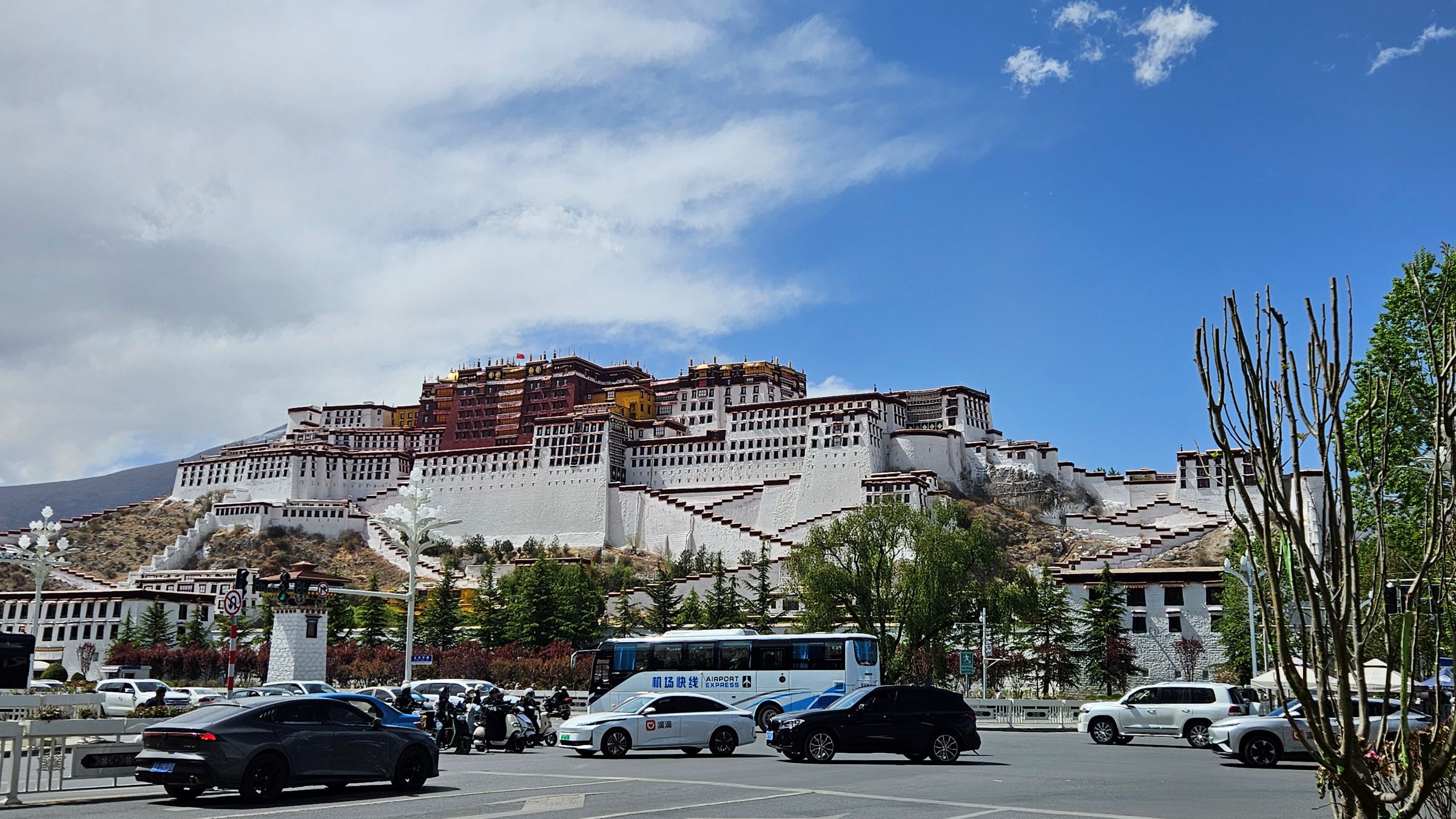 potala.jpg