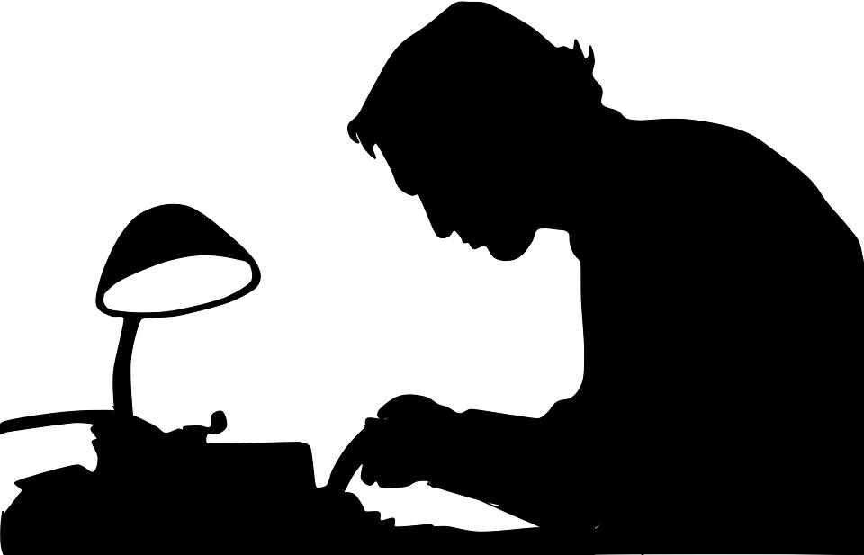 writer-1129708_960_720.jpg