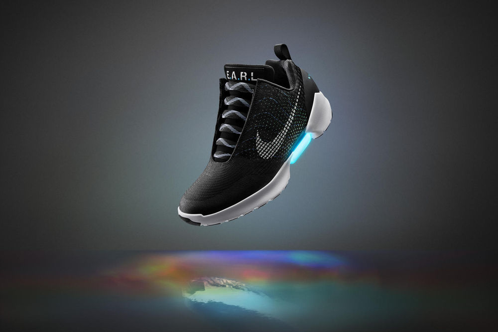 nike-news-hyperadapt_native_1600.jpg