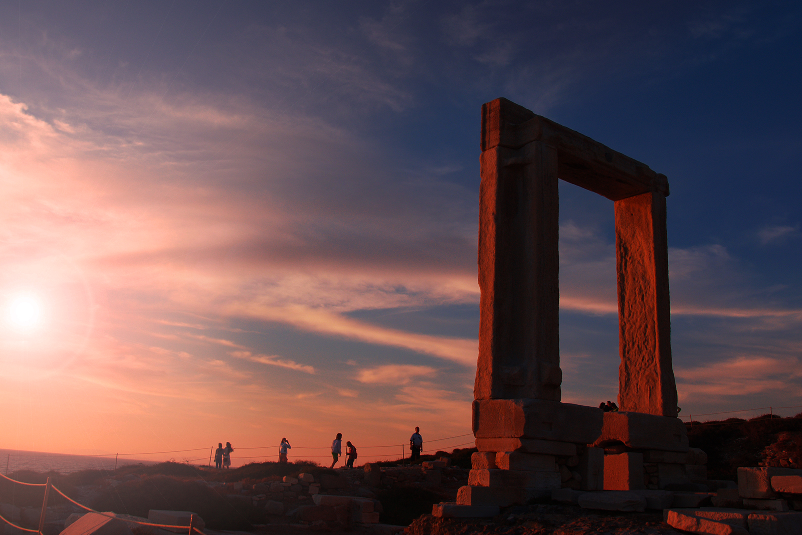 naxos-portara-at-sunset2.jpg