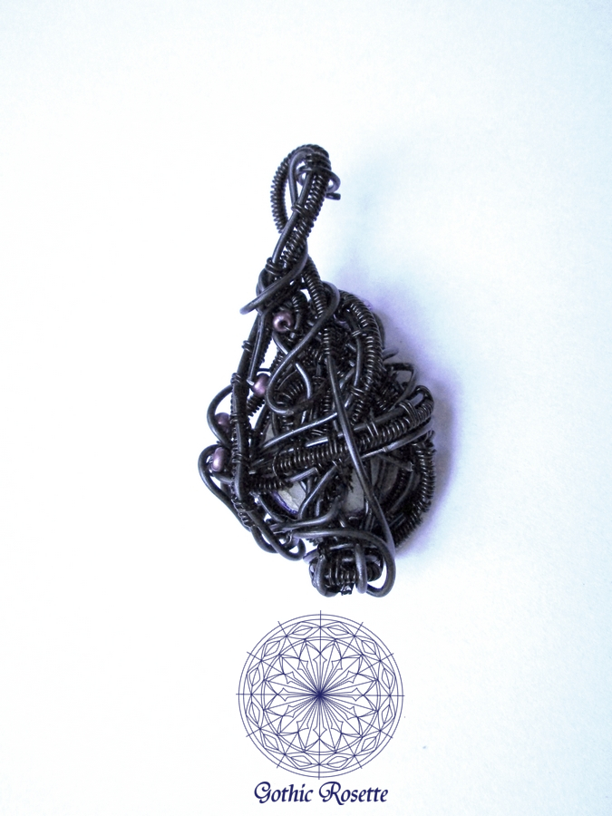 purplewirependant3.jpg