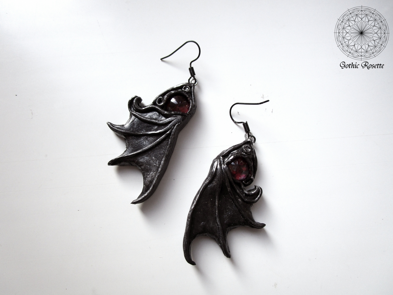 vampireearrings.jpg