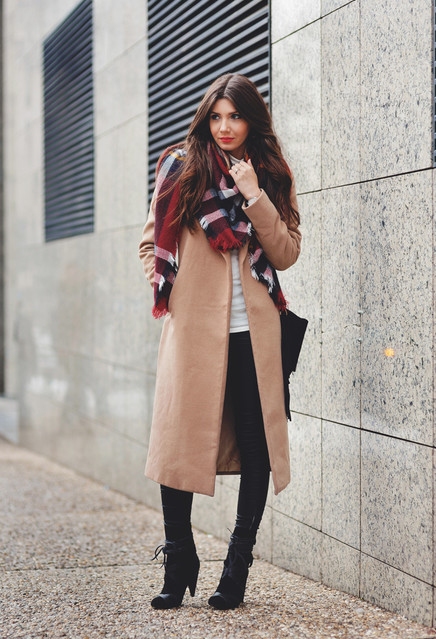 sheinside-venetian-red-missguided-scarves-echarpes_look-main-single.jpg