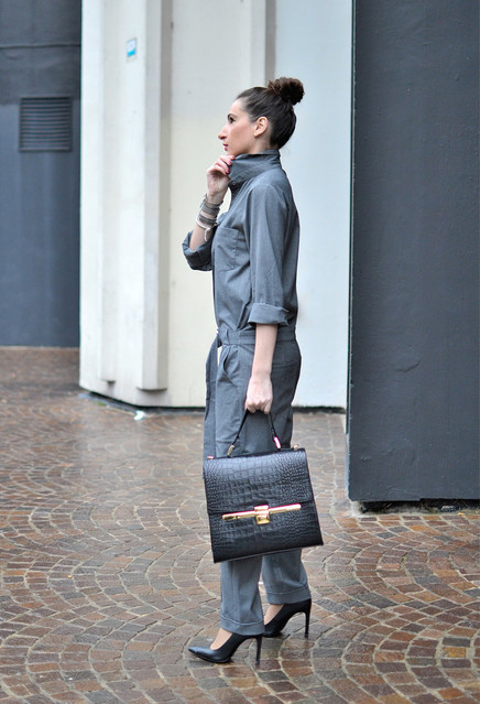 zara-dark-gray-buylevard-jumpsuits_look-main-single.jpg