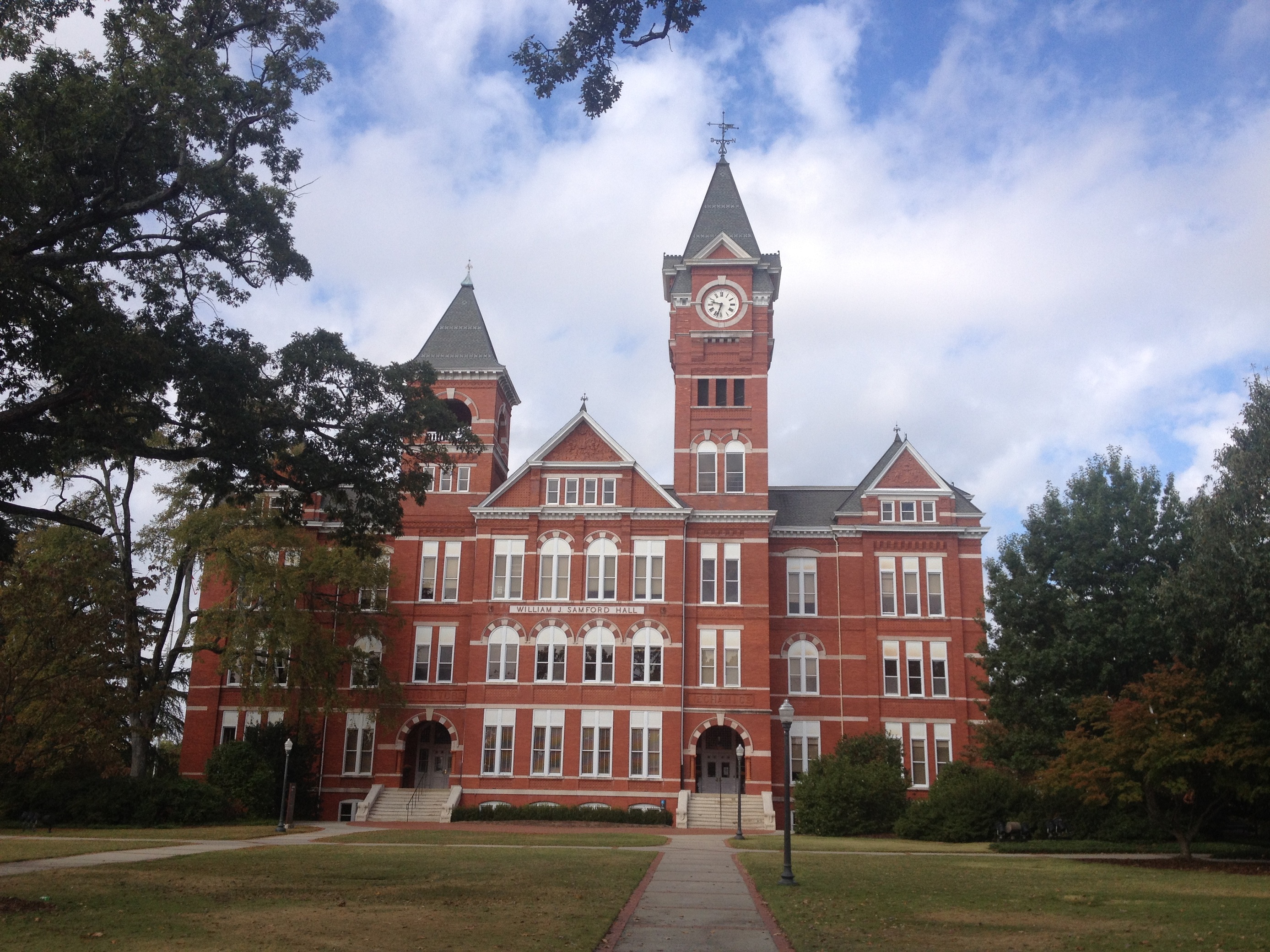 08267_alabama_auburn_small.jpg