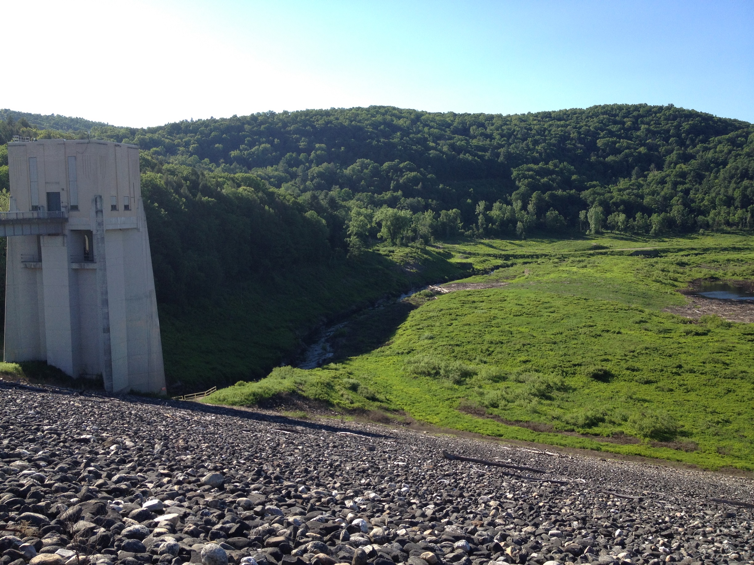 4329 - Massachusetts - Knightville Dam - small.jpg