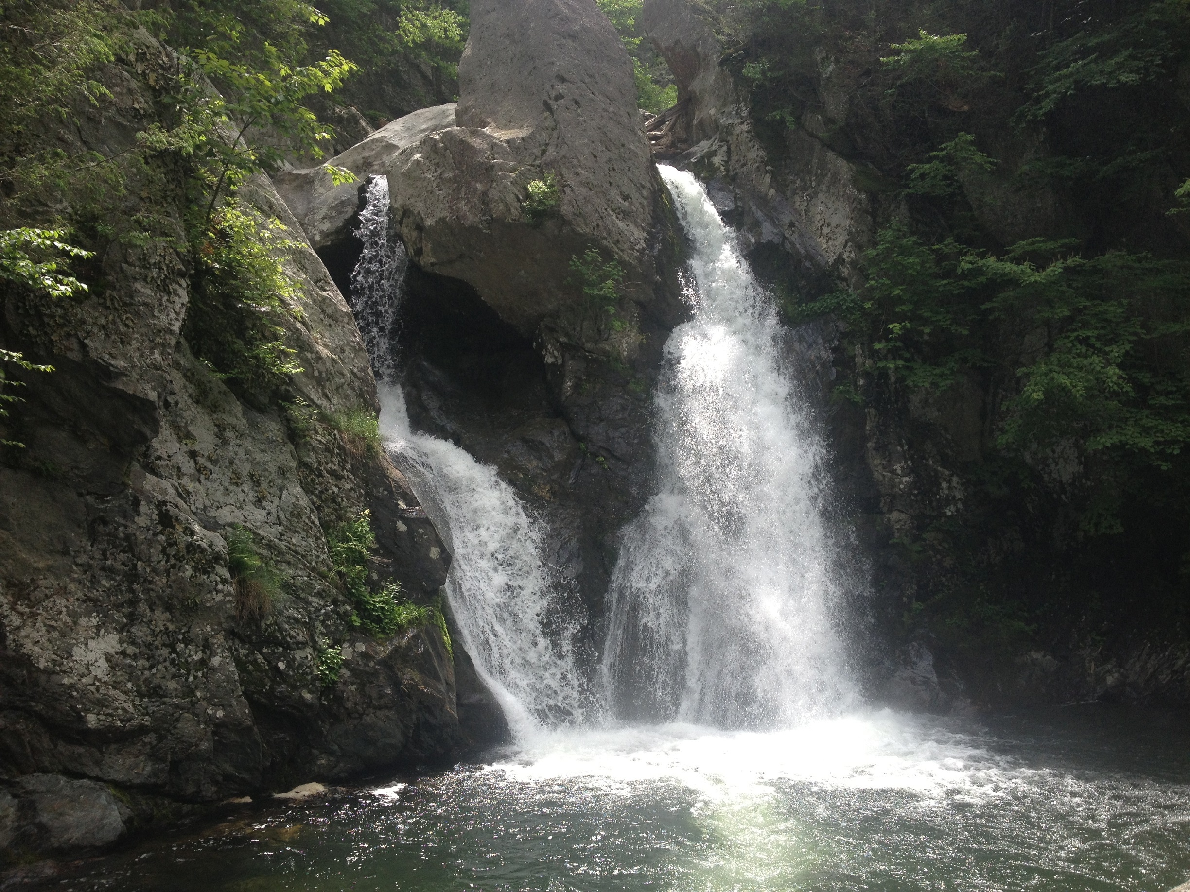 4483 - Massachusetts - Bash Bish Falls - small.jpg