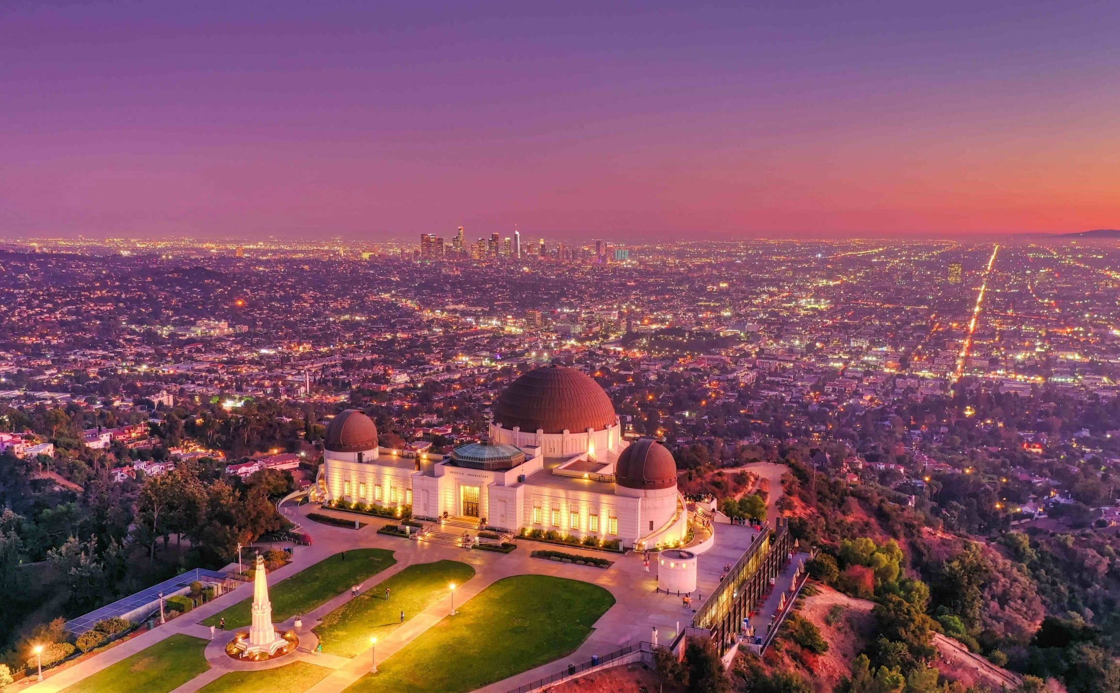 griffith-observatory-los-angeles-famous-places-to-visit-scaled.jpg