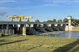 FELFÜGGESZTETTÉK A TISZA-TÓ LEÜRÍTÉSÉT