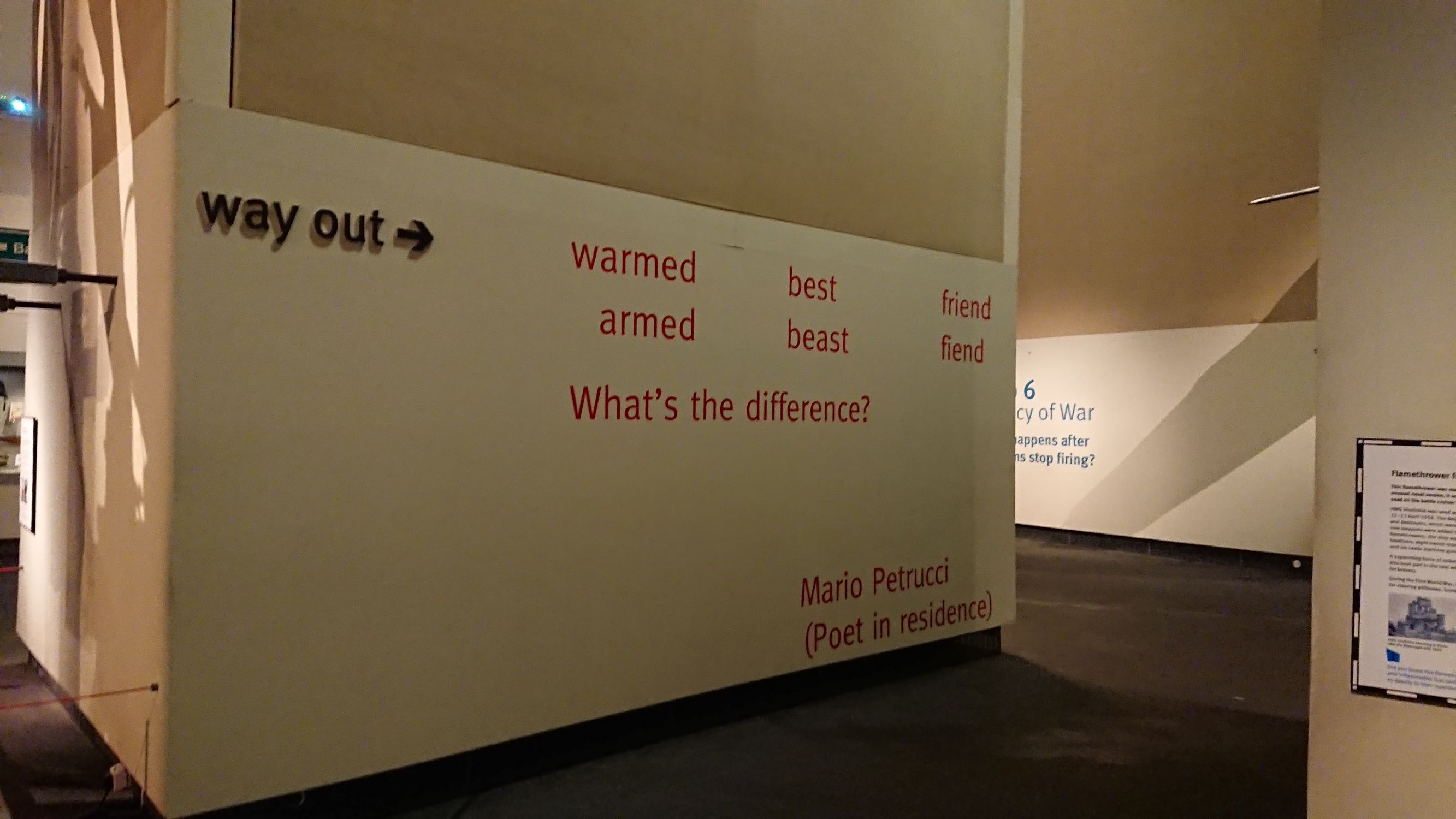 költészet a múzeumi falakon