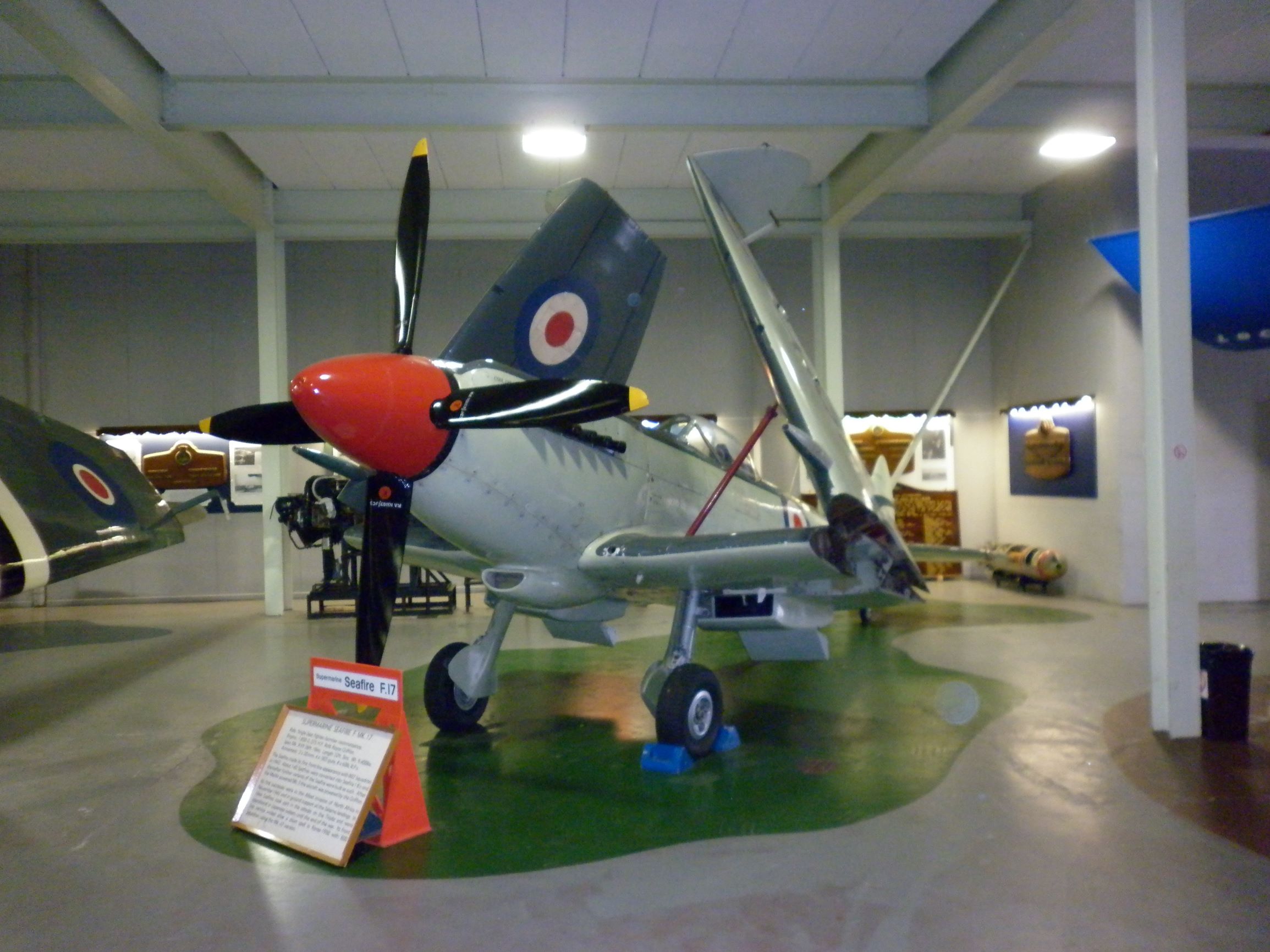 Supermarine Seafire F17