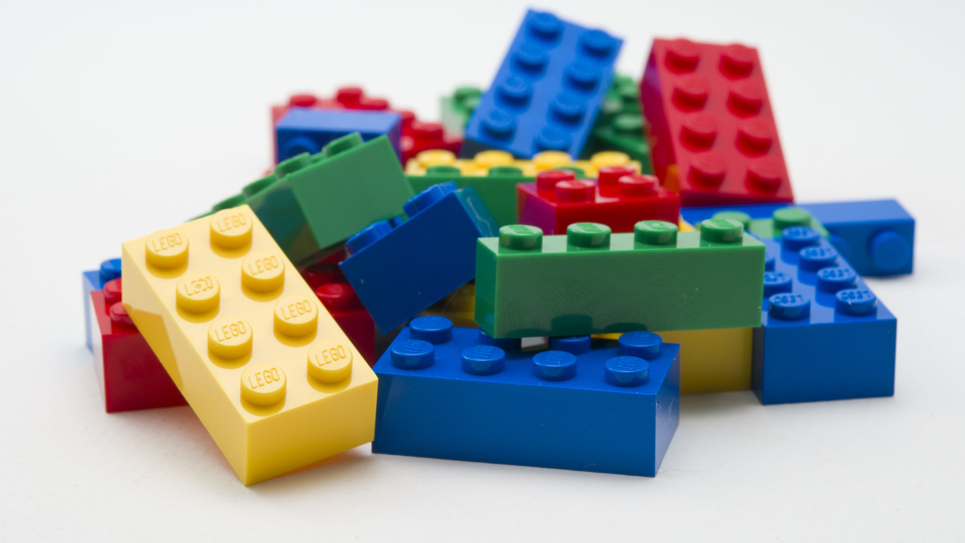 lego-bricks_1.jpg