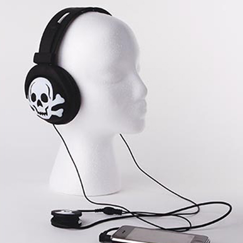 funkyfonic-headphones-skull-main-2504-2504.jpg