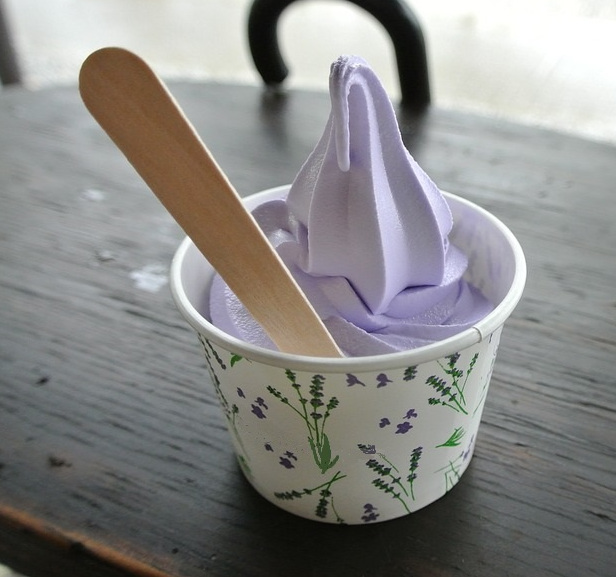 soft-serve-ice-cream-ice-cream-lavender-suites-2123323.jpg