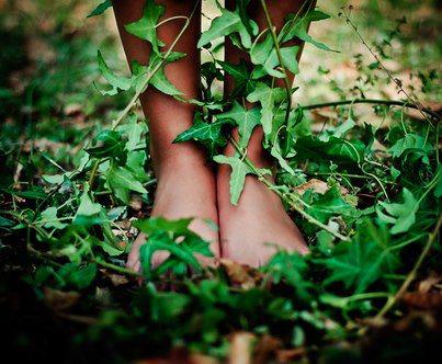 feet-on-ground-in-ivy.jpg