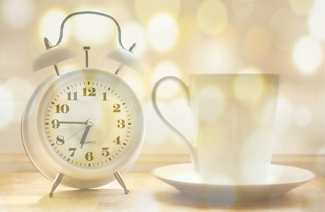alarm-clock-2132264_640_2.jpg
