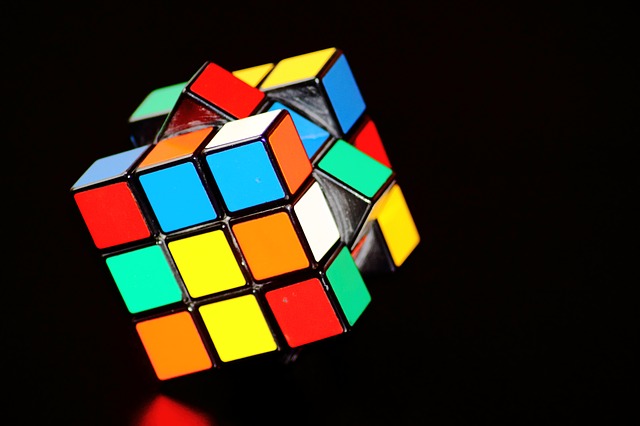 magic-cube-378543_640.jpg