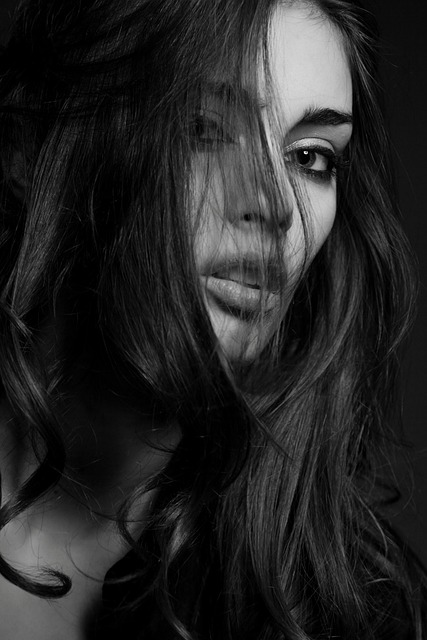 woman-2350565_640_1.jpg