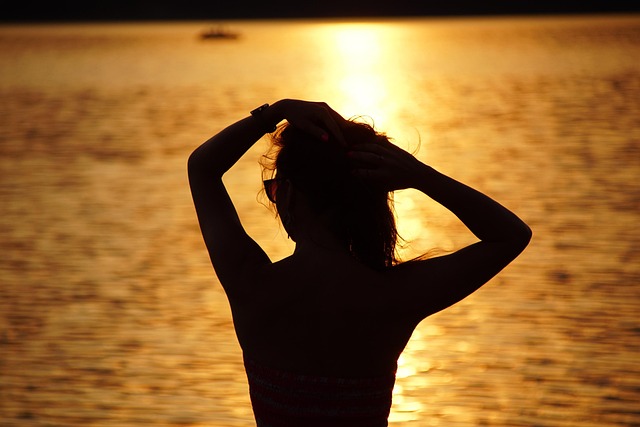woman-3684528_640.jpg