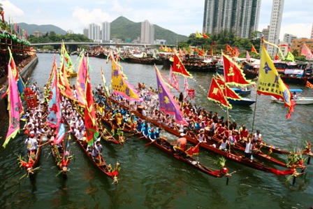Hong Kong Dragon-Boat-Festival-Aberdeen (2).jpg