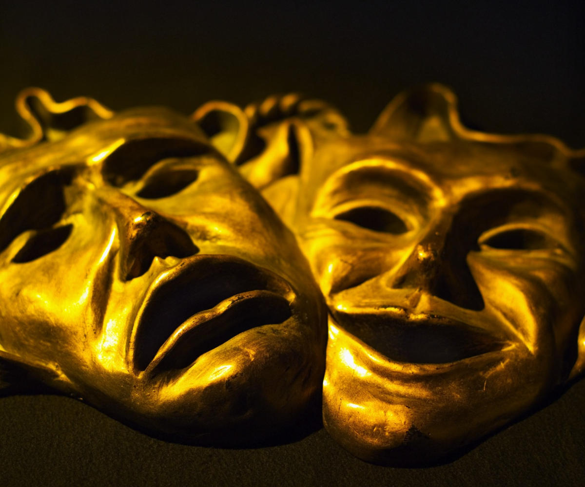 1200-skd283128sdc-comedy-and-tragedy-masks.jpg