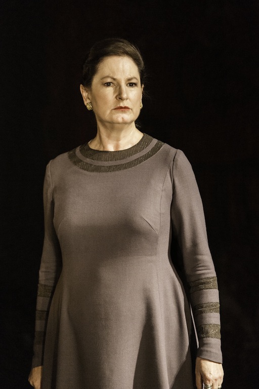 deborah_findlay_volumnia_in_coriolanus_at_donmar_2013_photo_by_johan_persson.jpg