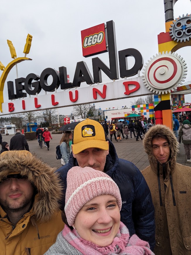 billund_legoland_bejarat.jpg