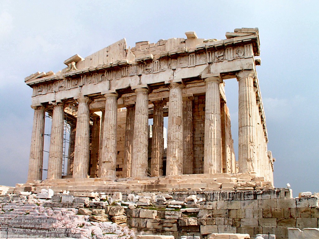 kossuth_mauzoleum_parthenon.jpg