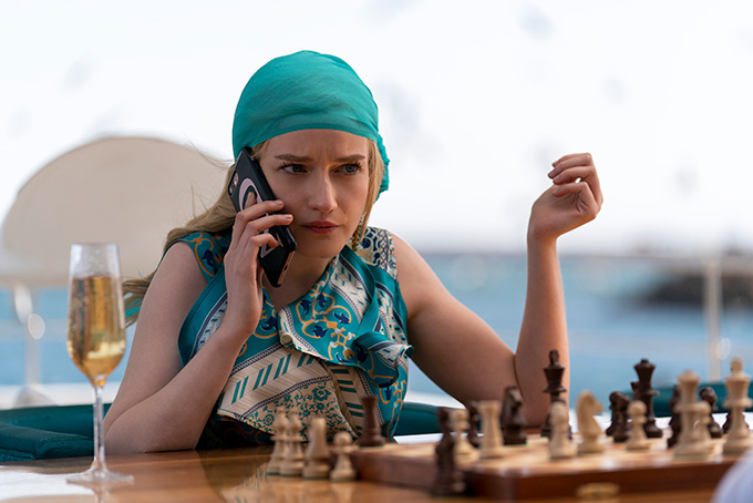 inventing-anna-7.jpg