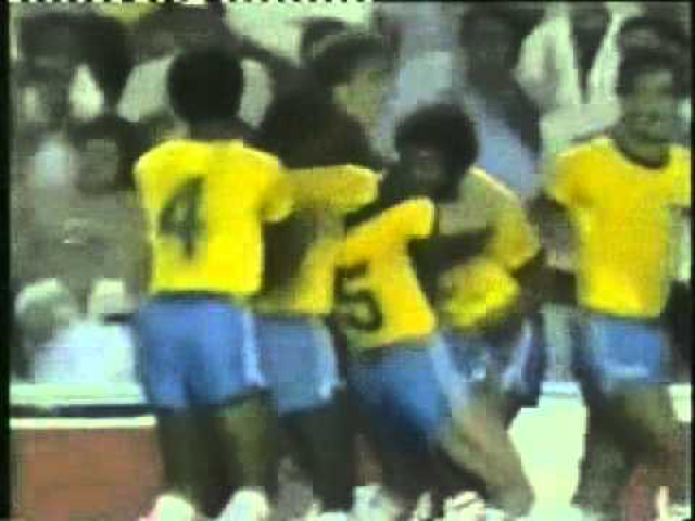 Mitől mennek tönkre a brazil focisztárok?