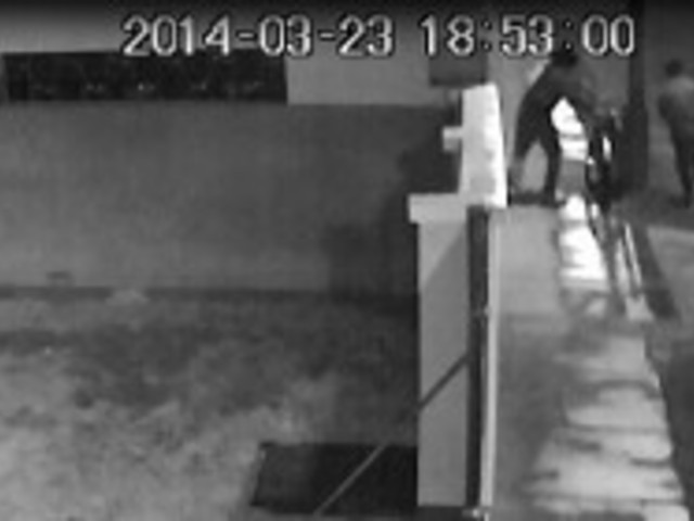 Videó: baltával loptak biciklit a Nyírfa utcában 