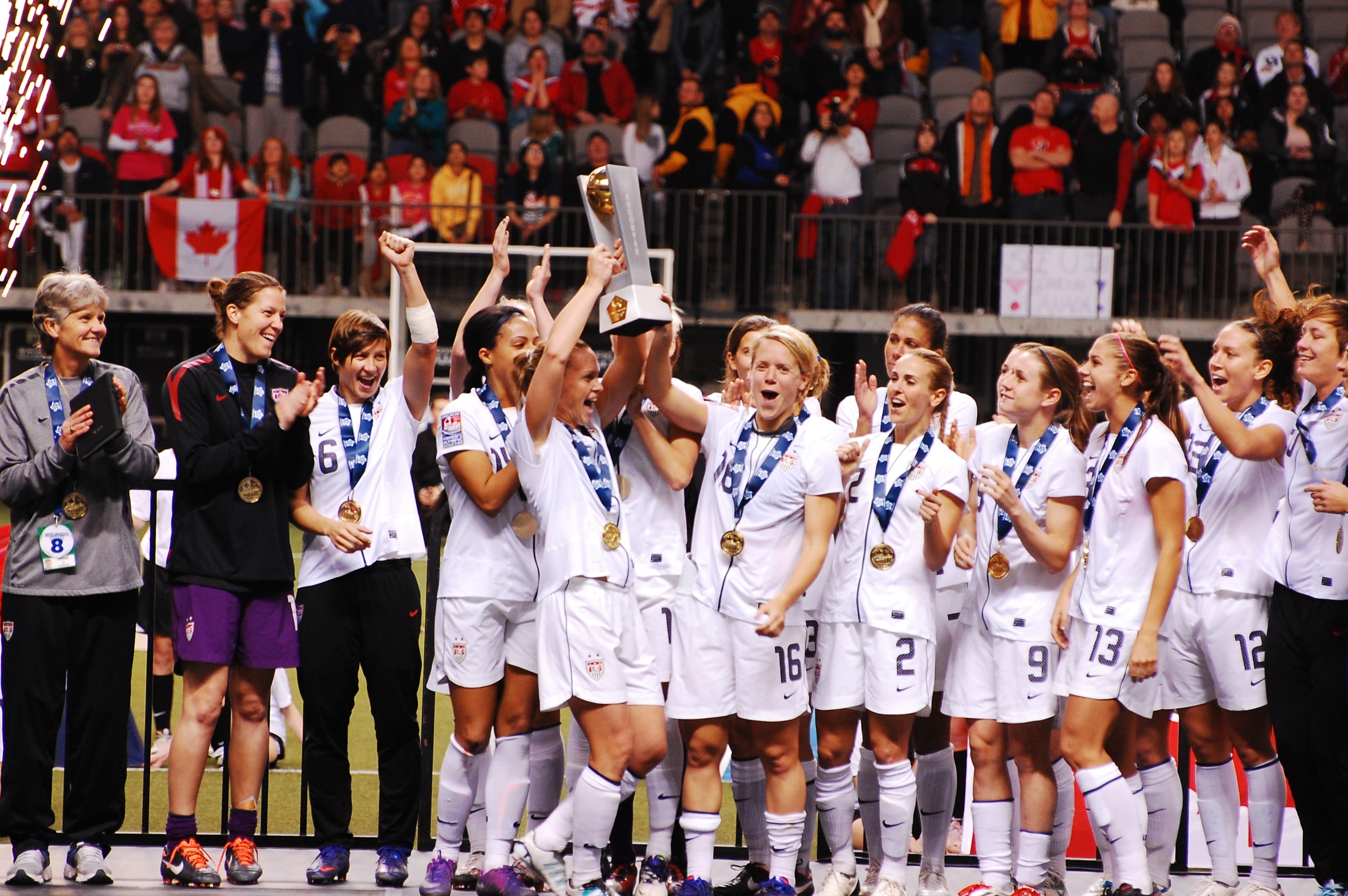 uswnt_celebrates.jpg