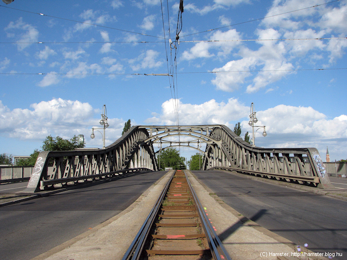 BornholmerStrasse_Boesebruecke.jpg