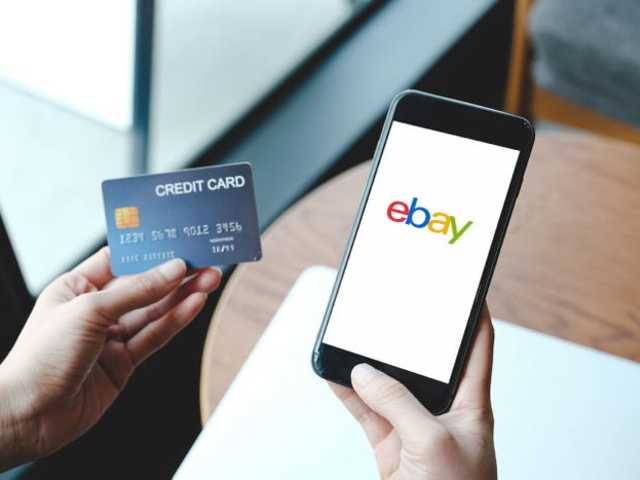 Az eBay-t az online megrendelések karácsonyi fellendülése erősítette