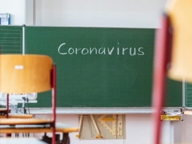 Oltási kampány: A pedagógusok lesznek a soron következők a COVID-19 elleni oltásban