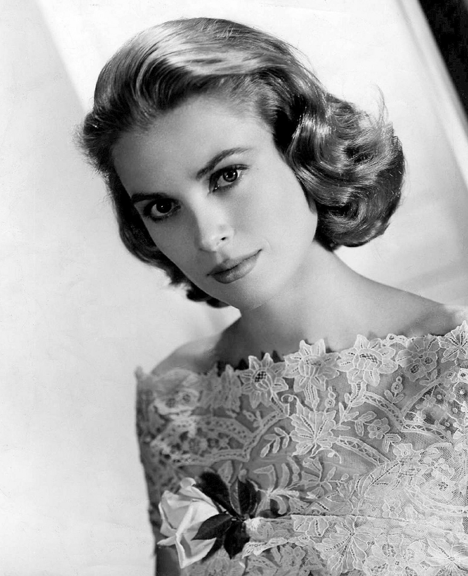 grace-kelly-394485_1920.jpg