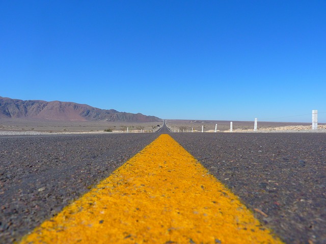 road-43222_640.jpg