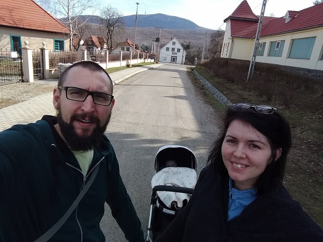 Hosszúhétvégés kirándulás babával