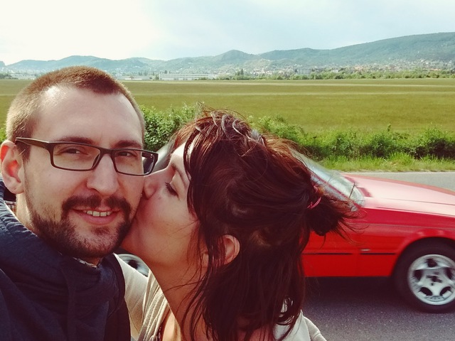 Tinder matchből esküvő, majd család